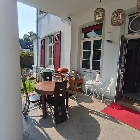 Die Villa Hotel * Леверкузен