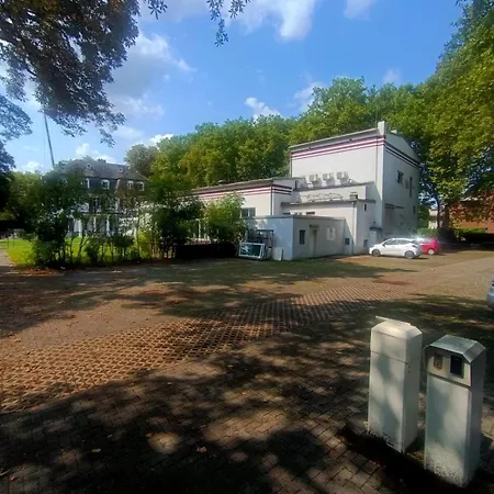 Die Villa Hotel * 勒沃库森